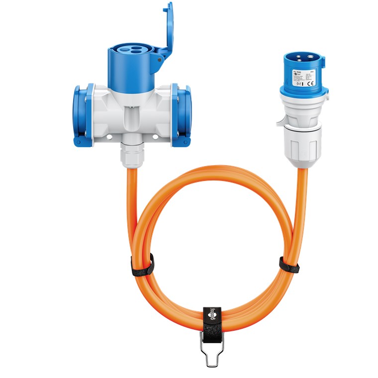 goobay CEE-Adapterkabel für Wohnwagen 1,5 m CEE-Stecker auf 1 x CEE-Buchse und 2 x Schutzkontaktsteckdose, IP 44, Kabel für Camping, Wohnmobil und Baustelle